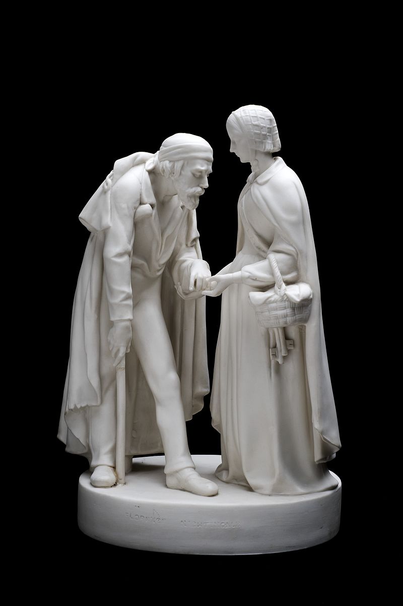 800px-Statue_of_Florence_Nightingale_and_a_wounded_soldier,_Englan_Wellcome_L0058883